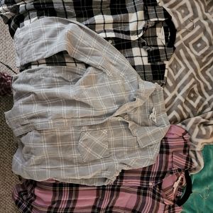 3 xs flannel shirts from old navy